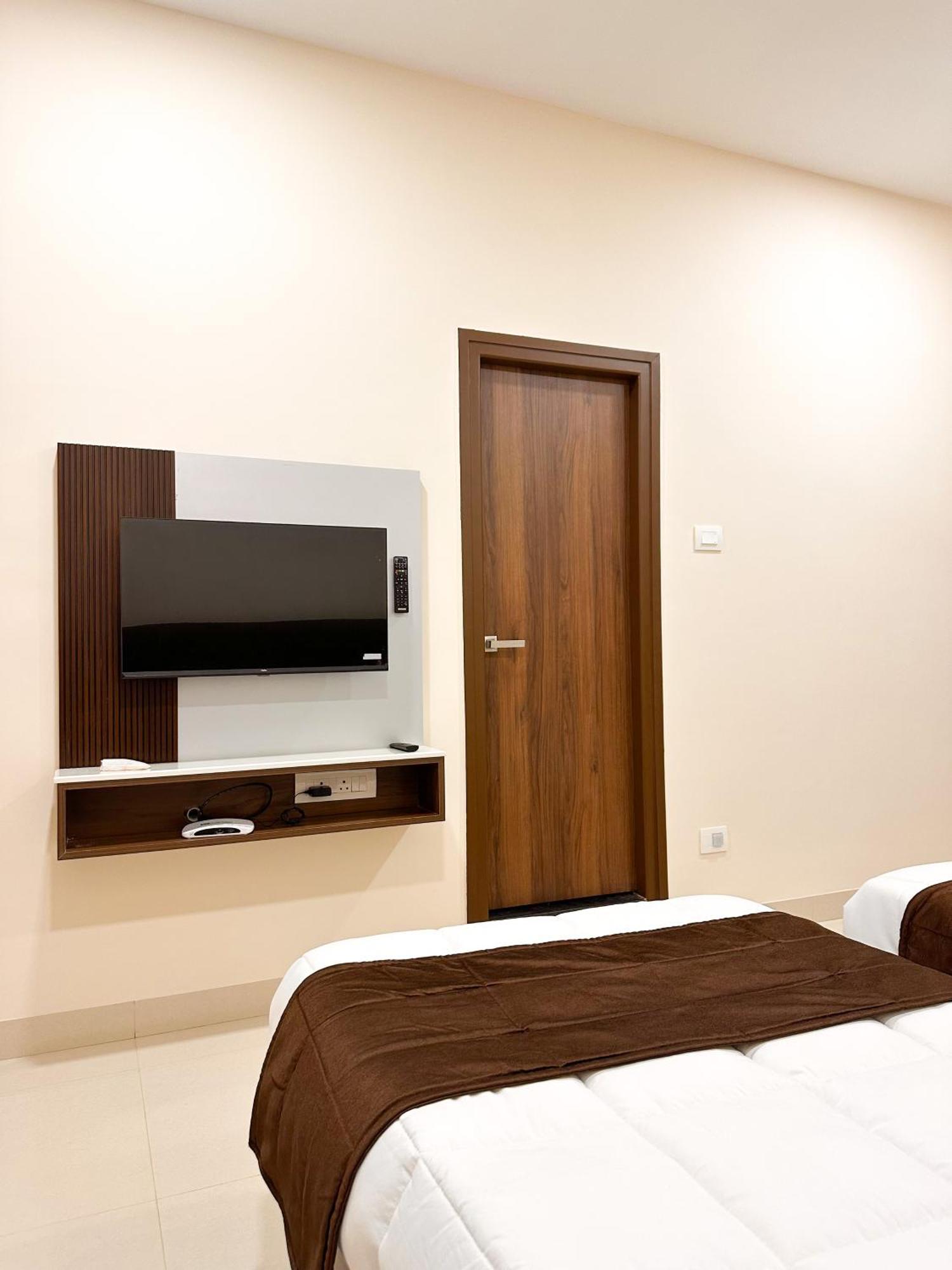 Tulip Homes Coimbatore Luaran gambar
